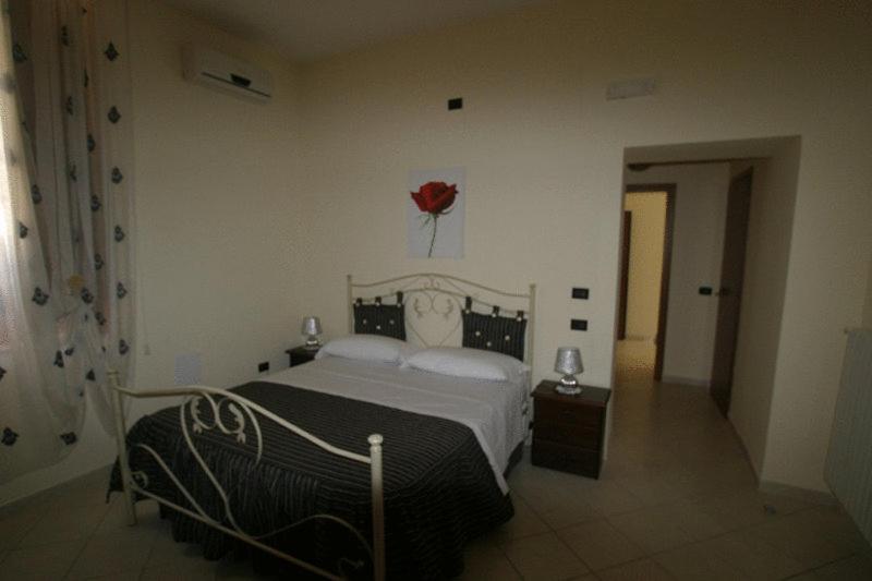 Tavernola - Locanda Di Campagna Battipaglia Extérieur photo
